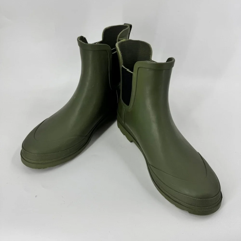 J.Crew Womens Chelsea Rain Boots Olive Green Rubber Ankle Boot / Bootie Lug Sole